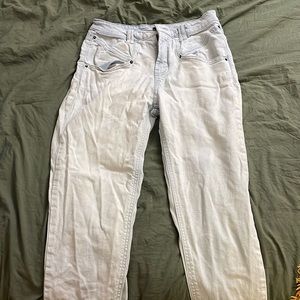 Wild fable light wash mom jeans size 4